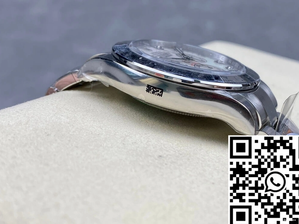 Dial Factory Cosmograph Clean Mother-of-pearl Rolex M116509-0064 Daytona 0728